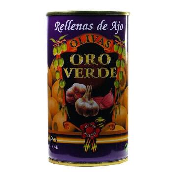 Oliven gefüllt mit Knoblauch